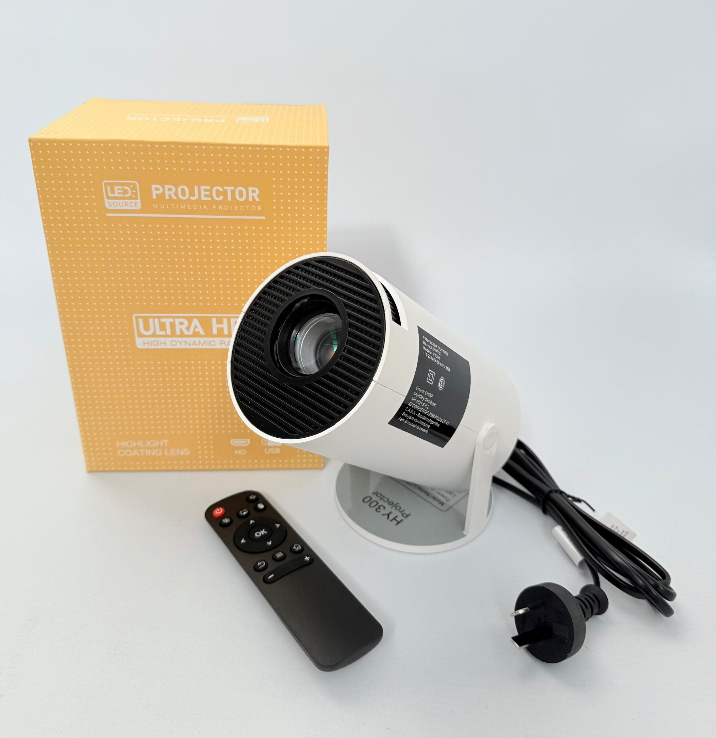 Proyector Portatil Ultra HD - Cine en Casa